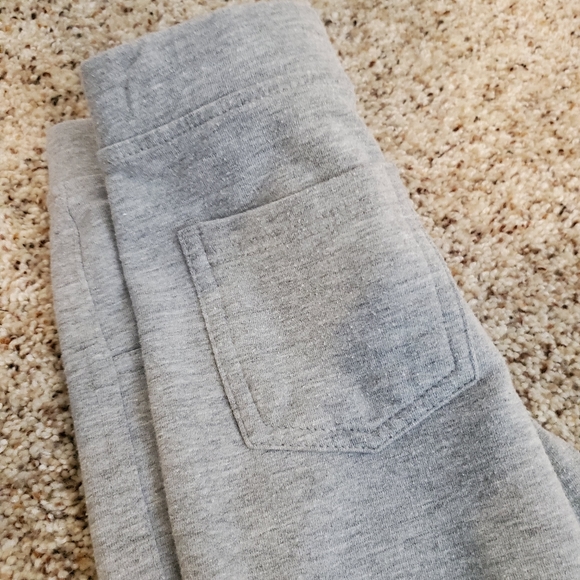 💜 Bundle: Little girl capris size 4/5 - Picture 6 of 6